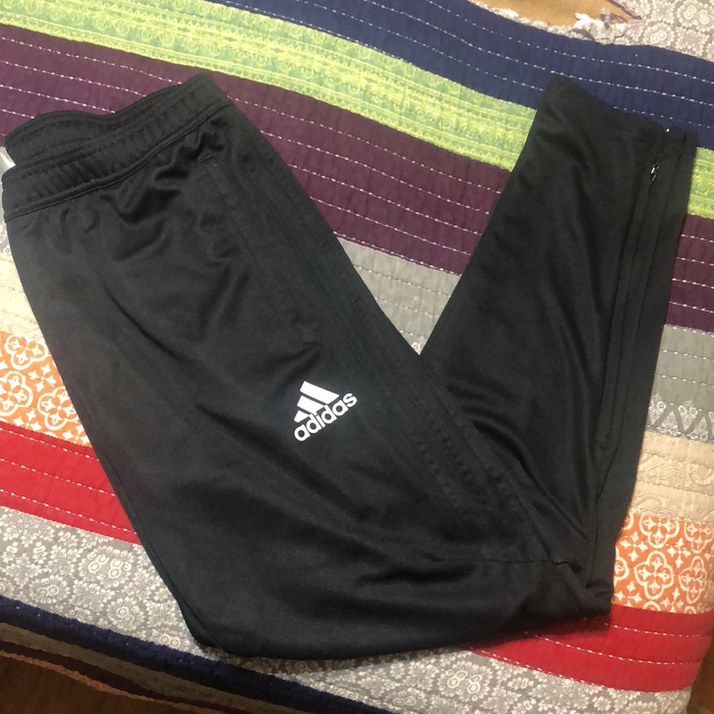 Adidas Large joggers / sweatpants / running pants